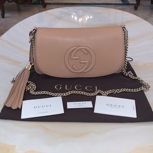 LIKE NEW!OPEN 2 OFFERS! Authentic Gucci Soho Flap Crossbody Bag-Nude/Tan Leather